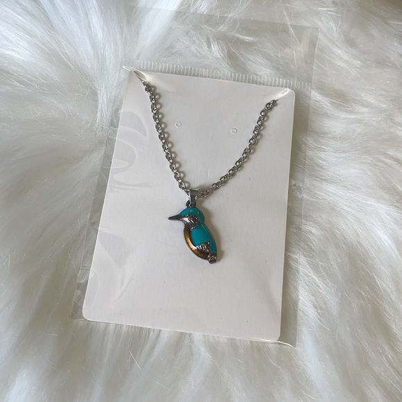 💕Eastern Blue Bird Necklace💕 - Picture 5 of 5